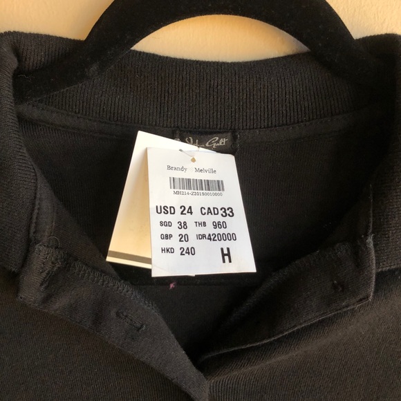 ❌SOLD❌ Brandy Melville Caroline Black Top - Picture 3 of 4